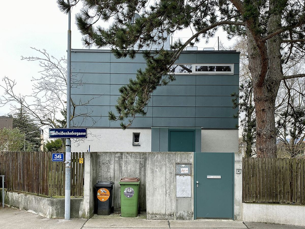 Eigenheim mit Garten — Symbolbild zum Thema Finanzierung