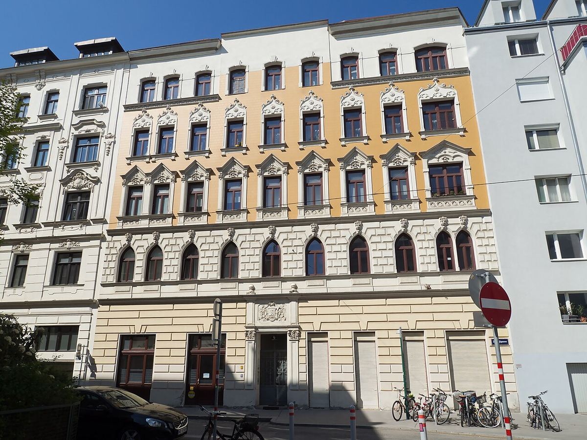Wohnhaus in Wien — Symbolbild zum Thema Marktbericht