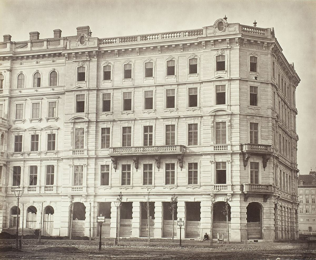 Mietshaus in Wien — Symbolbild zum Thema Analyse