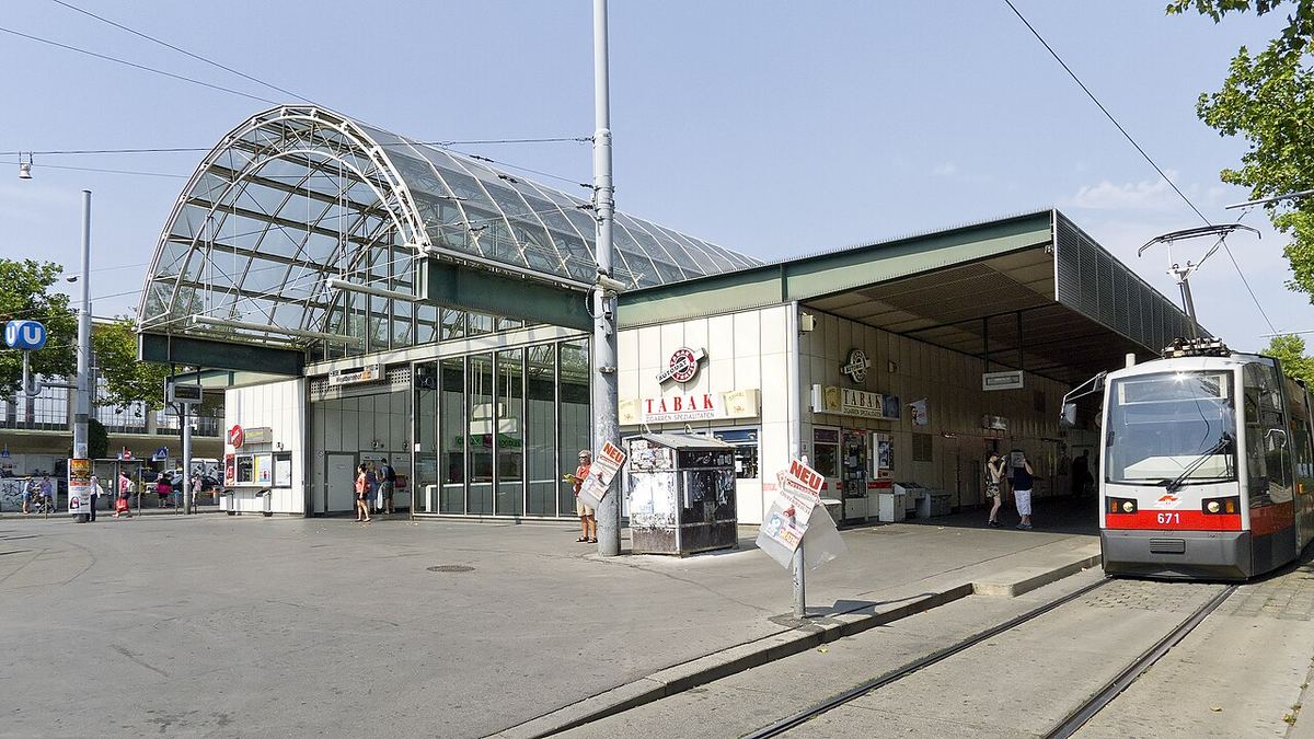 Wien Westbahnhof Nachtzug — Symbolbild zum Thema Analyse