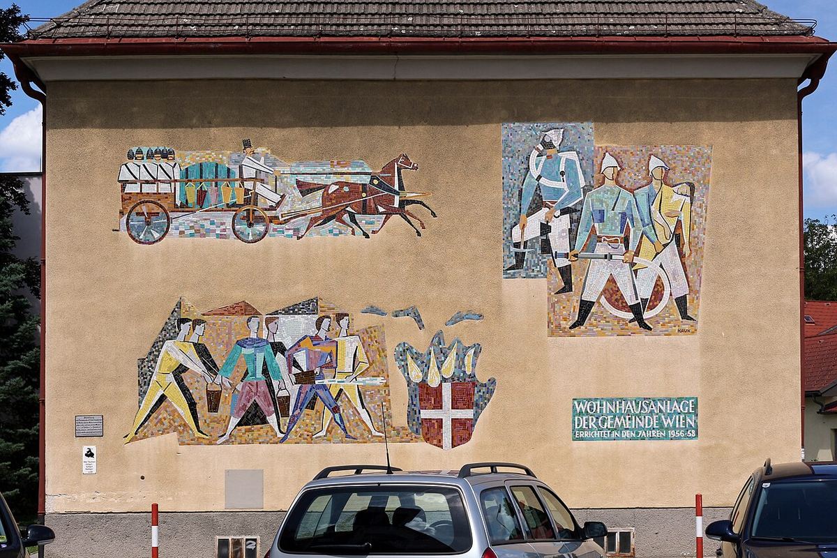 Wiener Gemeindebau Fassade — Symbolbild zum Thema Analyse