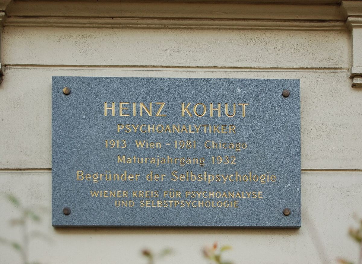 Wohnhaus in Wien — Symbolbild zum Thema Finanzierung